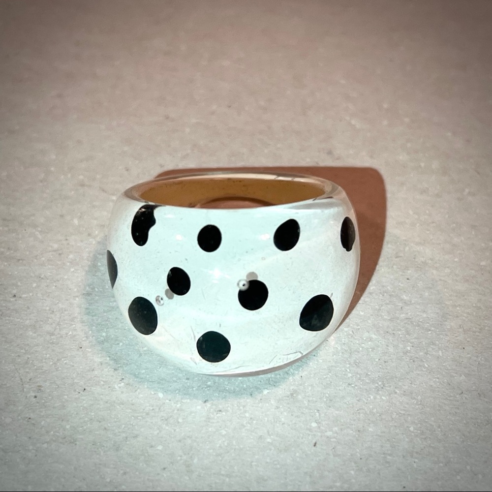 Plastic Ring